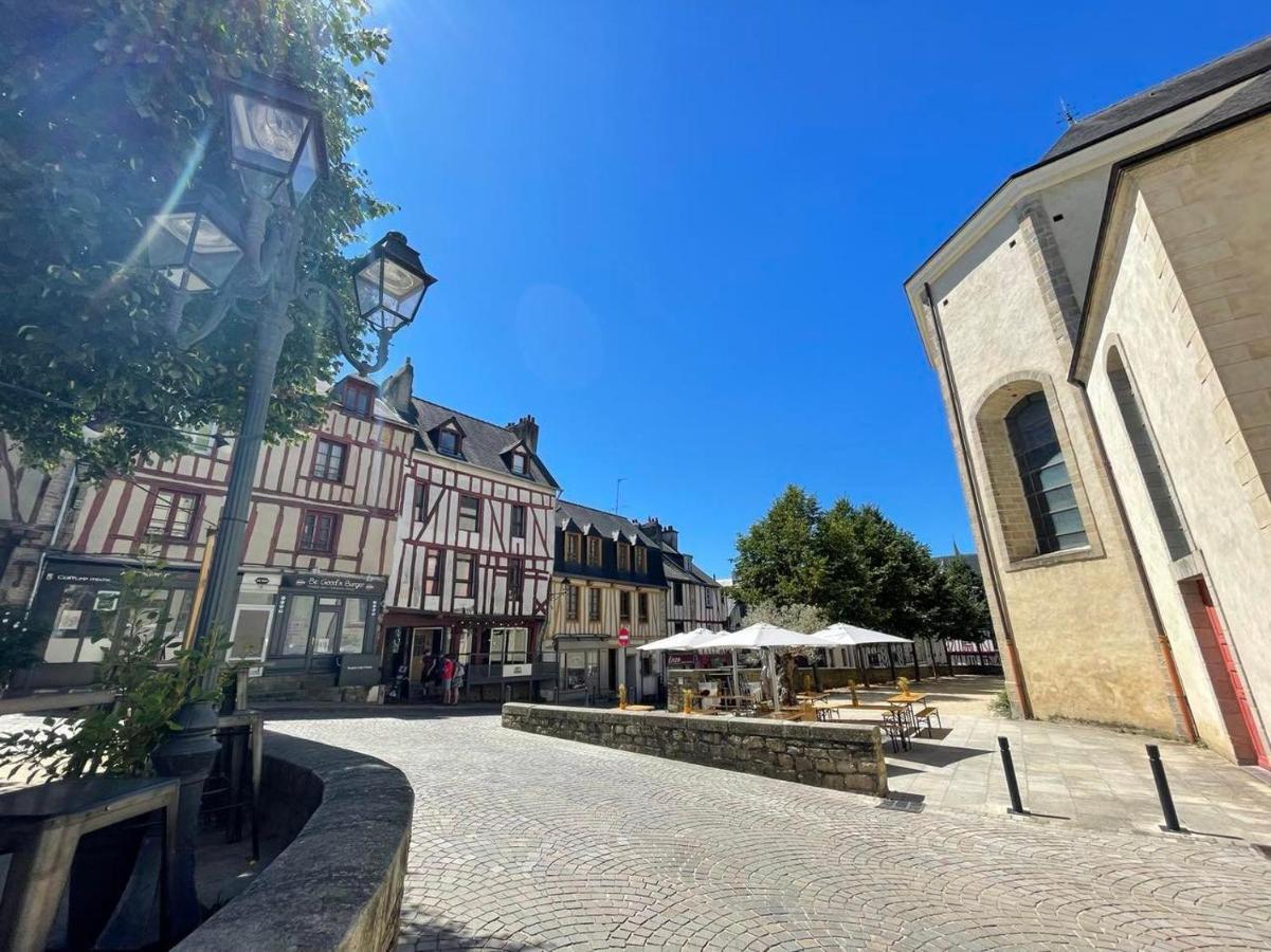 Le Patio, Coeur De Ville Avec Garage Et Jardin วานส์ ภายนอก รูปภาพ