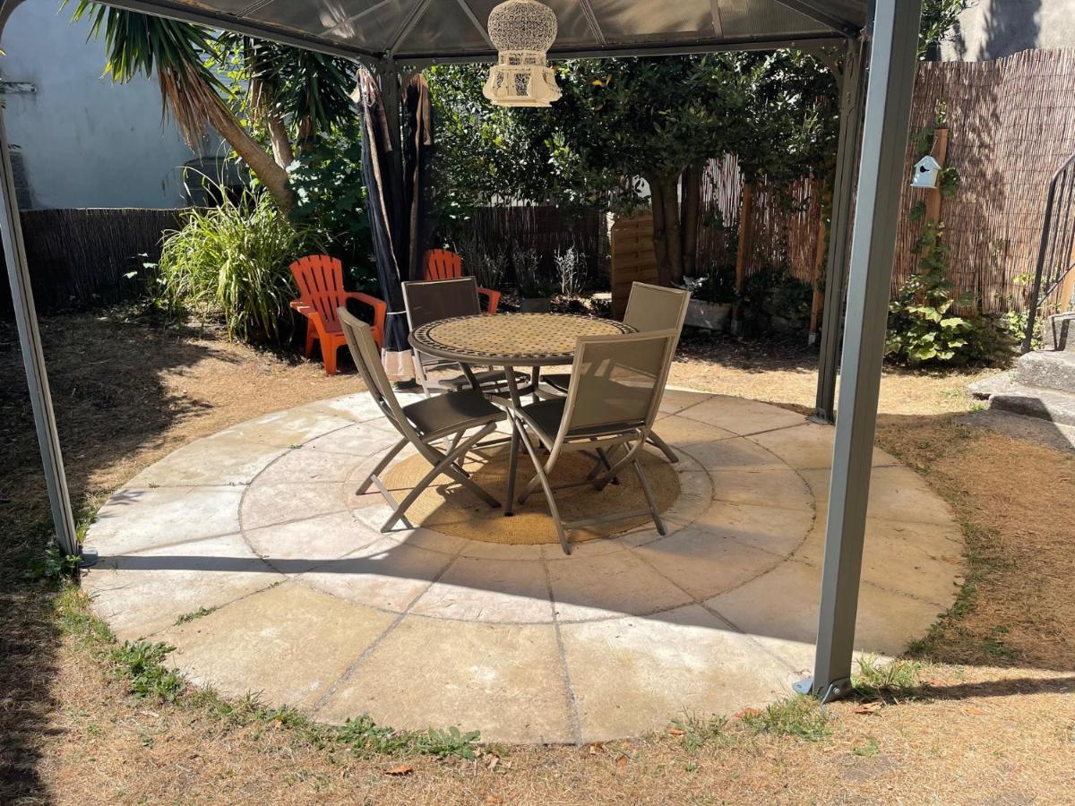 Le Patio, Coeur De Ville Avec Garage Et Jardin วานส์ ภายนอก รูปภาพ